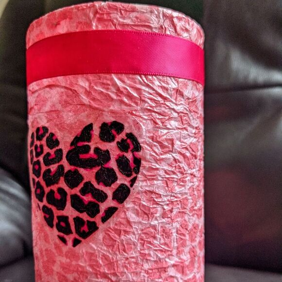 HANDMADE Cheetah / Leopard Heart Glass Candle Holder or Vase - Picture 2 of 8